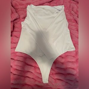 NUUDS brand new, never been worn square neck bodysuit, size XXL